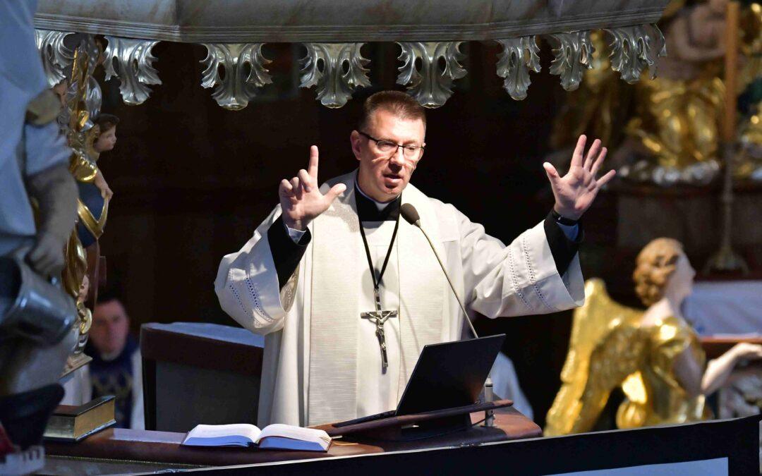 Niepokalane Serce Maryi drogą do Boga. Misje święte 2025.